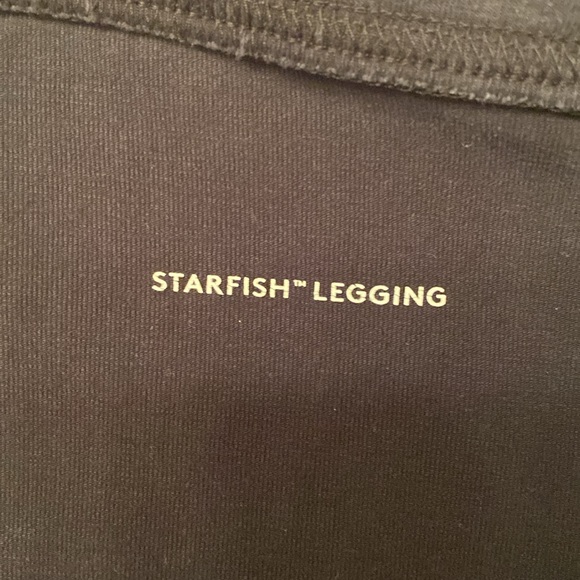 Lands’ End Black Starfish Leggings S (lot of 3) - Picture 4 of 5